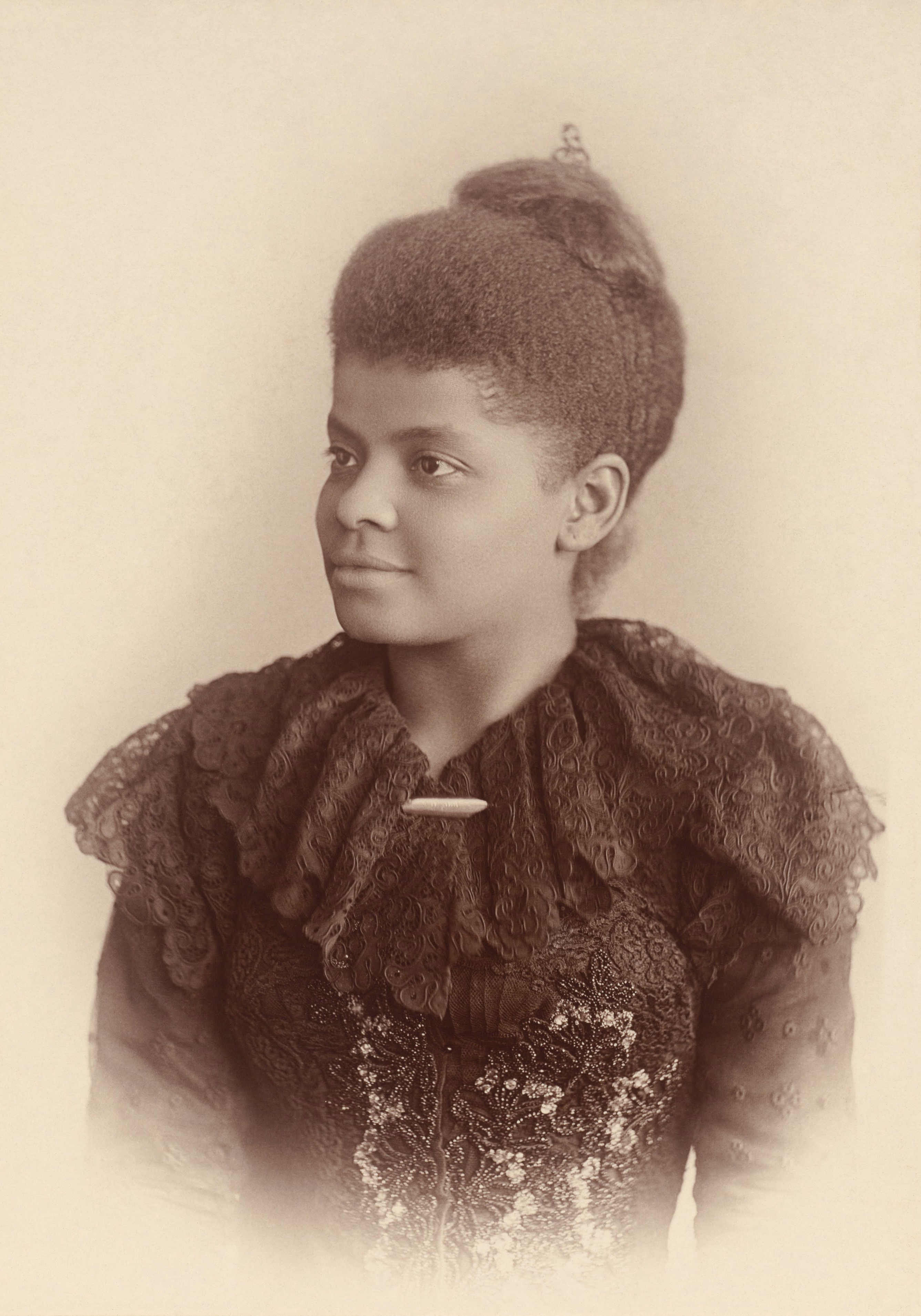 Photographic portrait of Ida B. Wells-Barnett.